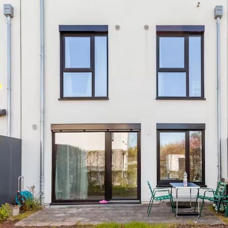 Beautiful Room With Balcony Direction To Messe Hanóver Exterior foto